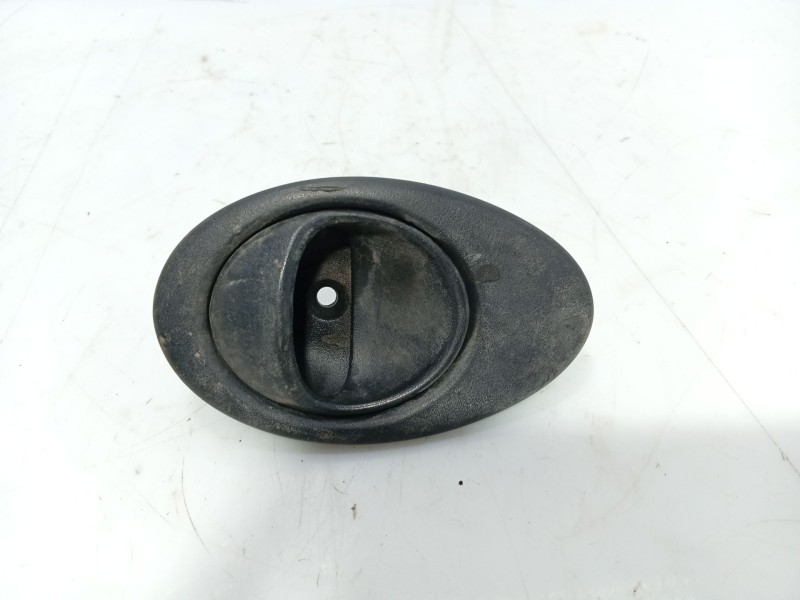 Recambio de maneta interior delantera izquierda para chevrolet matiz 0.8 cat referencia OEM IAM   