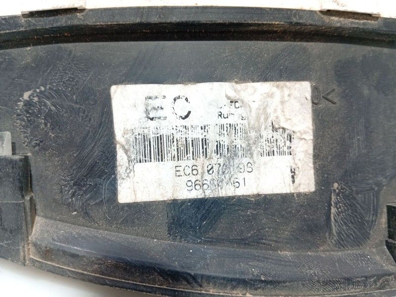 Recambio de cuadro instrumentos para chevrolet matiz 0.8 cat referencia OEM IAM   