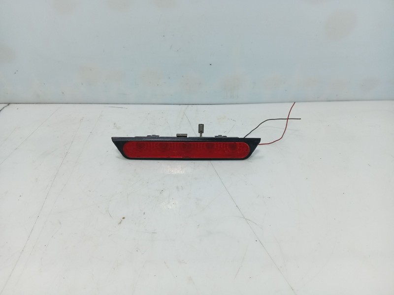 Recambio de luz central de freno para chevrolet matiz 0.8 cat referencia OEM IAM   