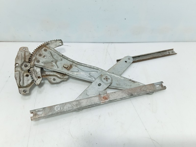 Recambio de elevalunas trasero izquierdo para chevrolet matiz 0.8 cat referencia OEM IAM   