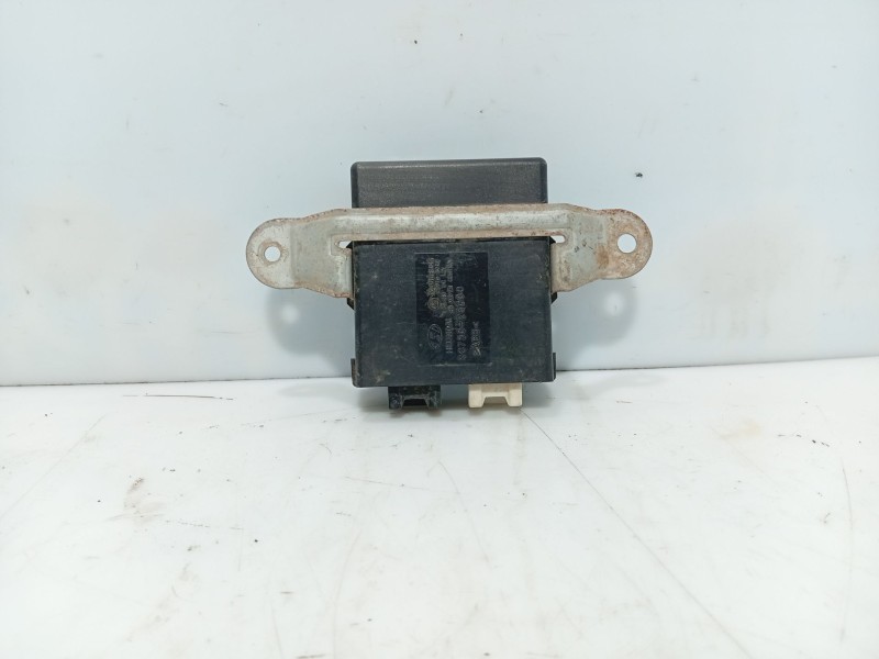 Recambio de modulo electronico para hyundai santa fe (sm) referencia OEM IAM 9875026000  