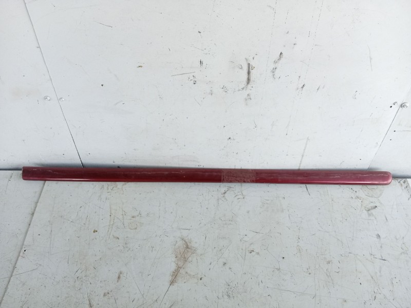 Recambio de moldura para opel astra g coupé 2.2 16v edition referencia OEM IAM 104724  