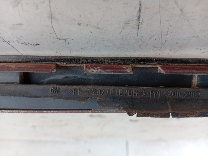 Recambio de moldura para opel astra g coupé 2.2 16v edition referencia OEM IAM   