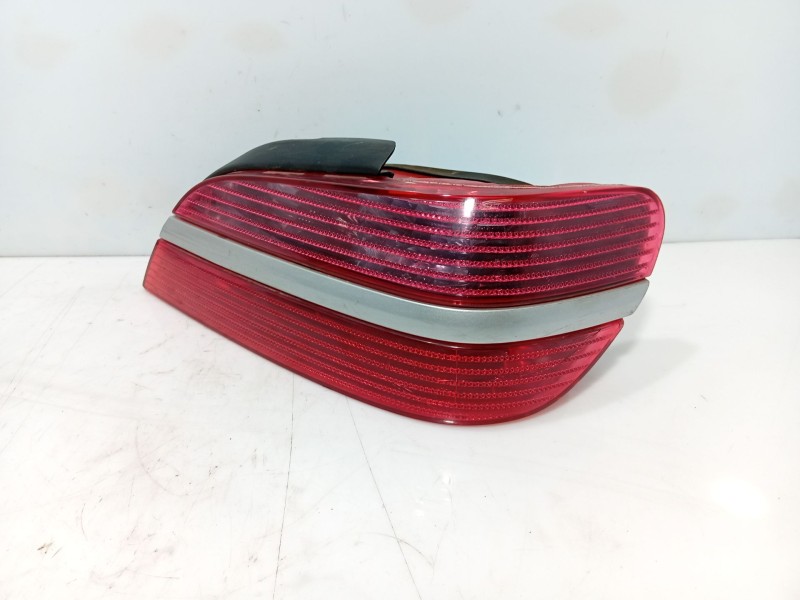 Recambio de piloto trasero derecho para peugeot 406 (8b) 2.0 hdi 90 referencia OEM IAM   