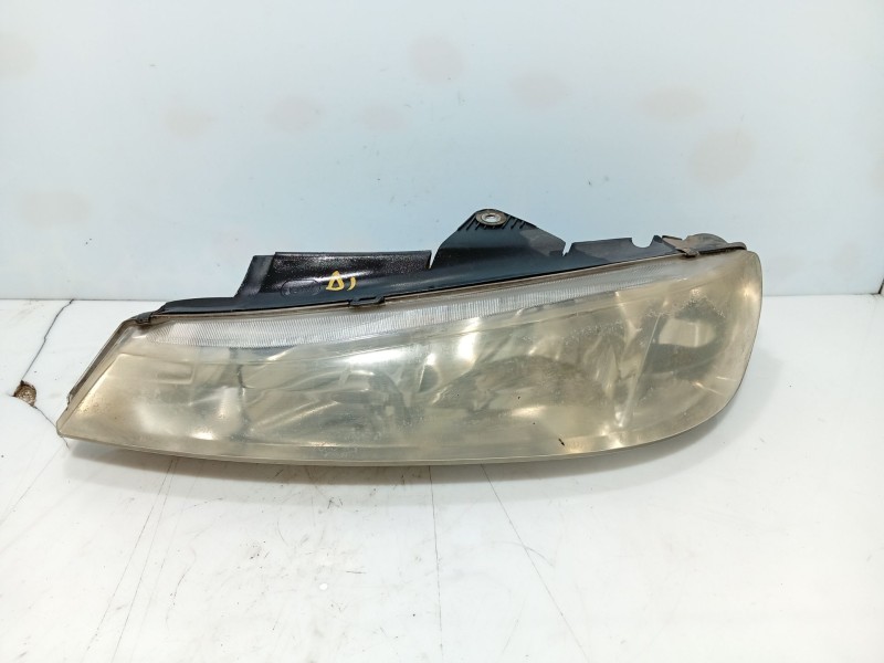 Recambio de faro izquierdo para peugeot 406 (8b) 2.0 hdi 90 referencia OEM IAM   