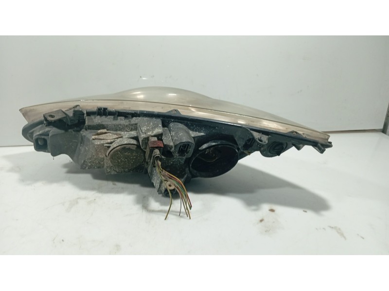 Recambio de faro derecho para peugeot 307 sw (3h) 1.6 hdi 110 referencia OEM IAM 620686  