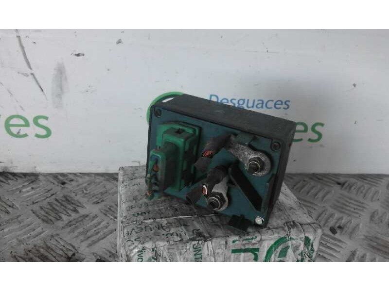 Recambio de caja precalentamiento para peugeot 306 break 2.0 hdi cat   |   0.79 - ... | 1979 | 90 cv / 66 kw referencia OEM IAM 