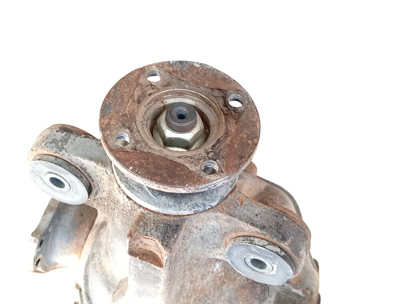 Recambio de diferencial trasero para nissan serena (c23) 2.0 referencia OEM IAM 383009C183  