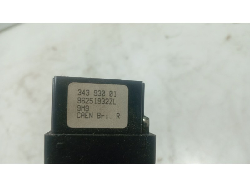 Recambio de mando luces para citroën xsara picasso (n68) 2.0 hdi referencia OEM IAM   
