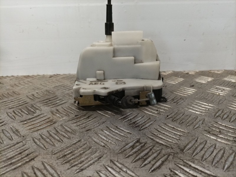 Recambio de cerradura puerta trasera izquierda para citroën c3 1.4 hdi satisfaction referencia OEM IAM   