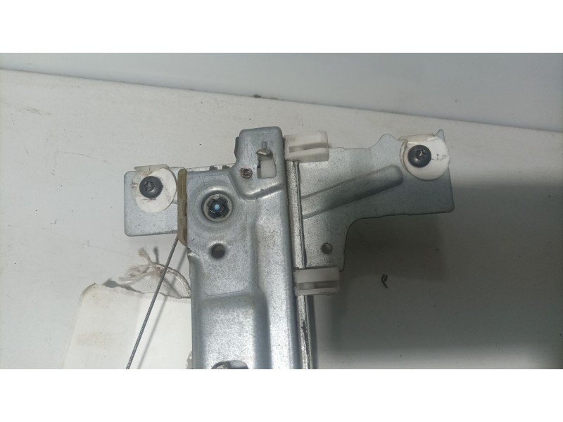 Recambio de elevalunas delantero derecho para peugeot 207/207+ (wa_, wc_) 1.4 referencia OEM IAM 9222X0  
