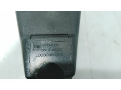 Recambio de anclaje cinturon delantero izquierdo para opel corsa c (x01) 1.0 (f08, f68) referencia OEM IAM    2