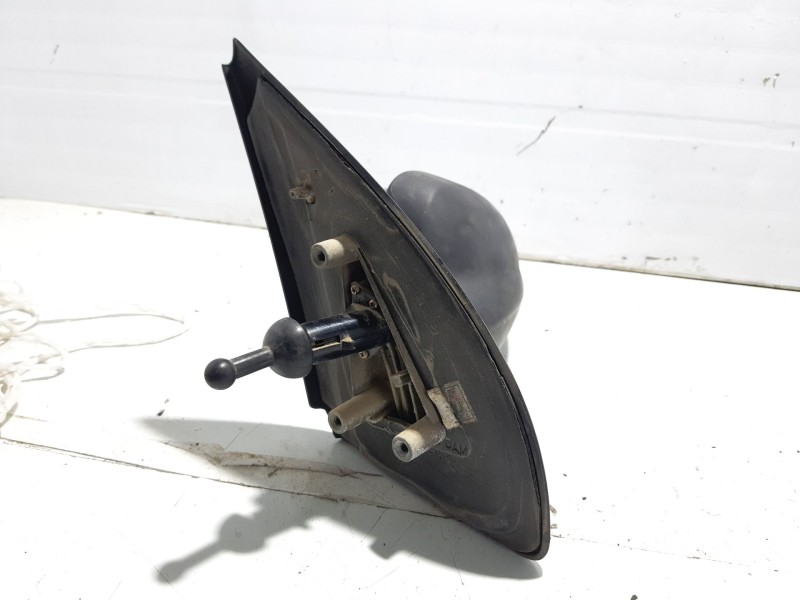 Recambio de retrovisor izquierdo para daewoo kalos (klas) 1.4 referencia OEM IAM 012185  012186