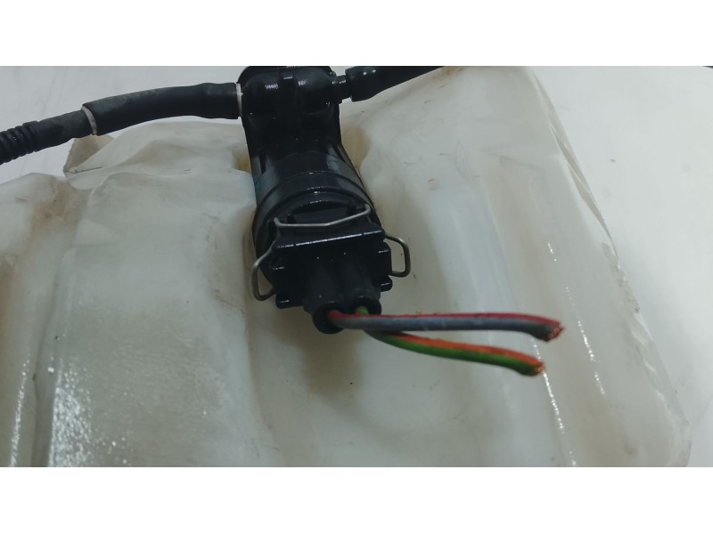 Recambio de deposito limpia para fiat punto evo (199_) 1.4 16v referencia OEM IAM 55702892 51768011 