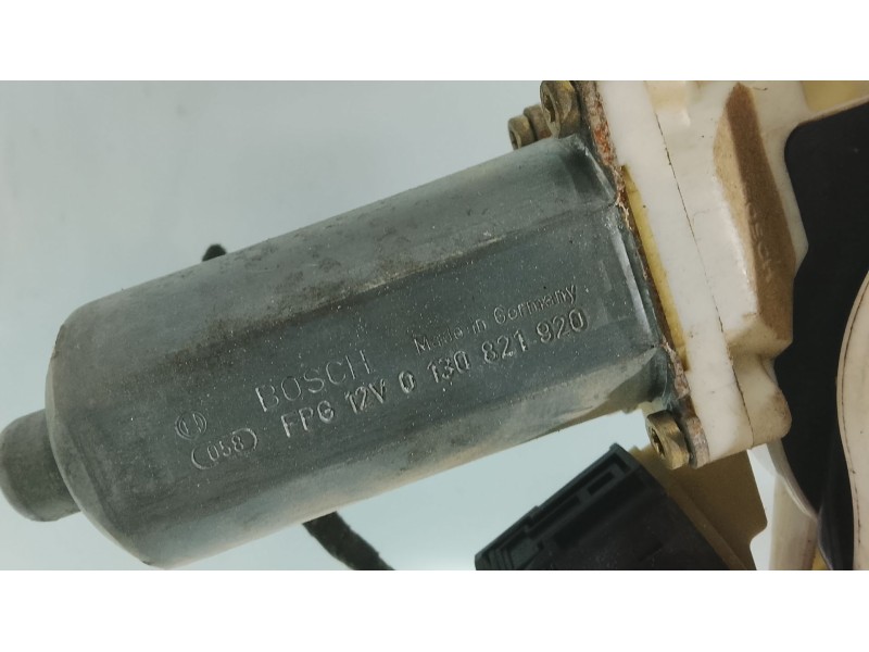 Recambio de elevalunas delantero derecho para mercedes-benz vaneo (w414) furgoneta compacta referencia OEM IAM A4147200246  