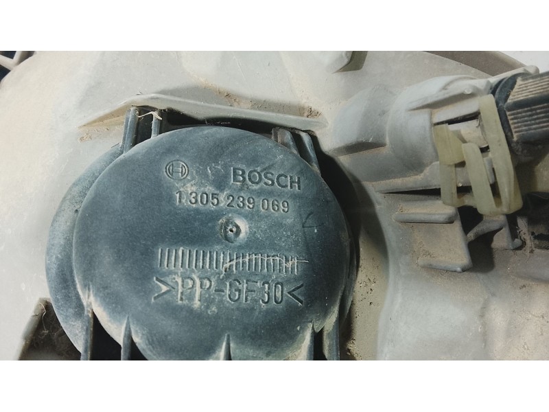Recambio de faro izquierdo para mercedes-benz vaneo (w414) furgoneta compacta referencia OEM IAM 4148200061 0301189201 