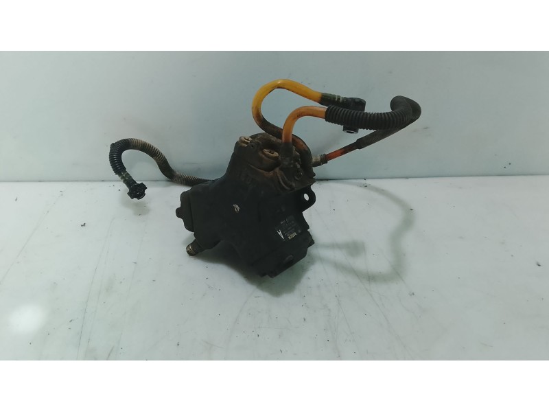Recambio de bomba inyeccion para mercedes-benz vaneo (w414) furgoneta compacta referencia OEM IAM 611070090180  