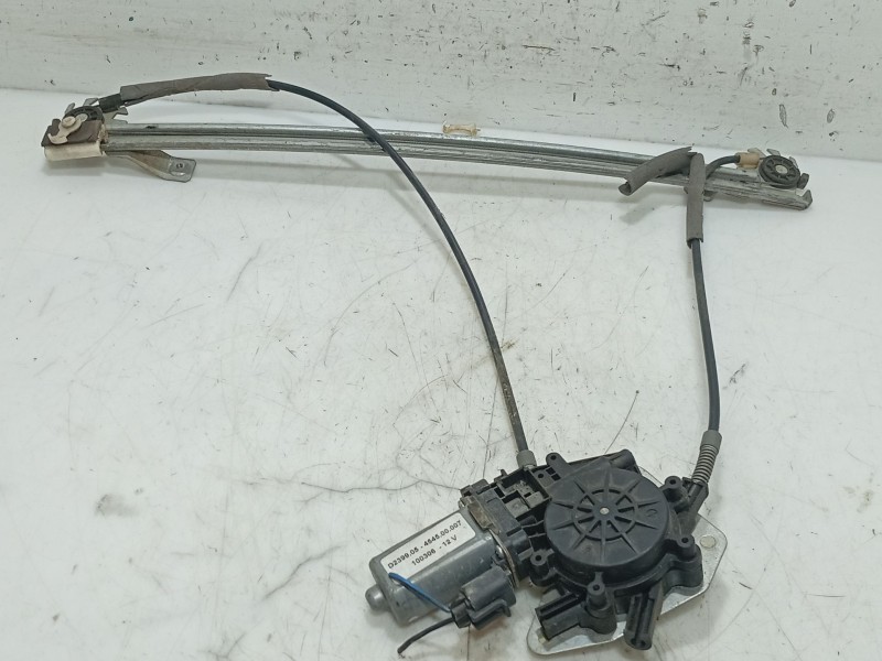 Recambio de elevalunas delantero izquierdo para renault megane i scenic (ja0) referencia OEM IAM 7700838592  