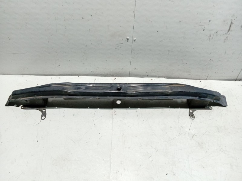 Recambio de refuerzo paragolpes delantero para seat leon (1m1) 1.6 16 v referencia OEM IAM   
