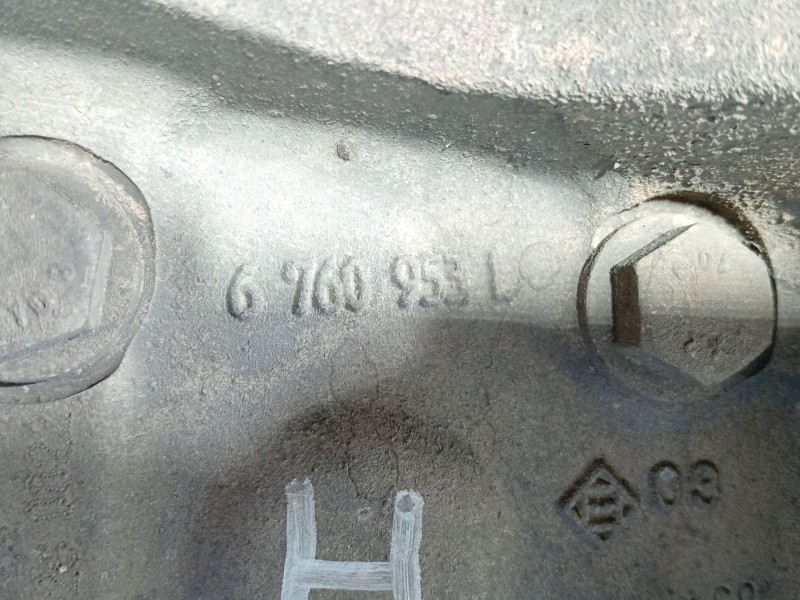 Recambio de mangueta delantera izquierda para bmw 5 (e60) 525 d referencia OEM IAM 31216760953  