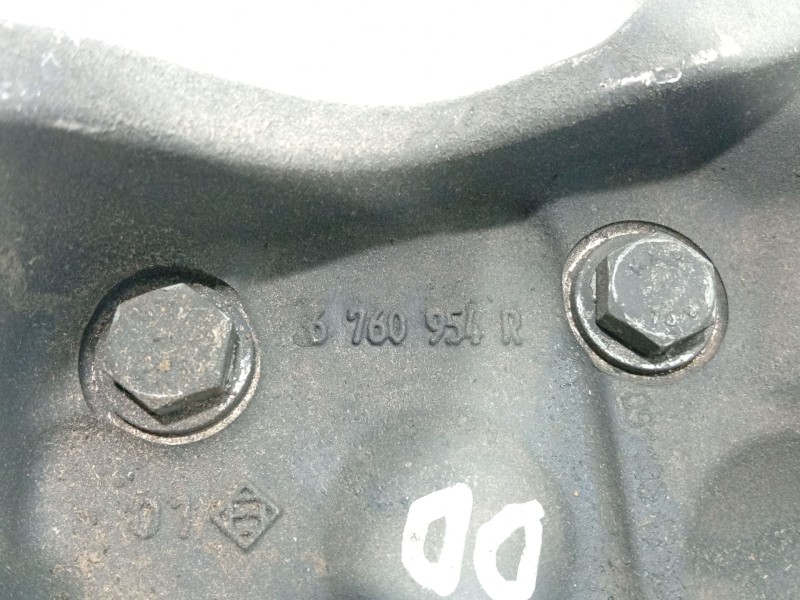 Recambio de mangueta delantera derecha para bmw 5 (e60) 525 d referencia OEM IAM 31216760954  
