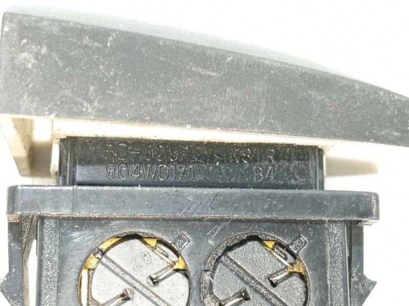 Recambio de interruptor para hyundai santa fé i (sm) 2.0 crdi referencia OEM IAM   
