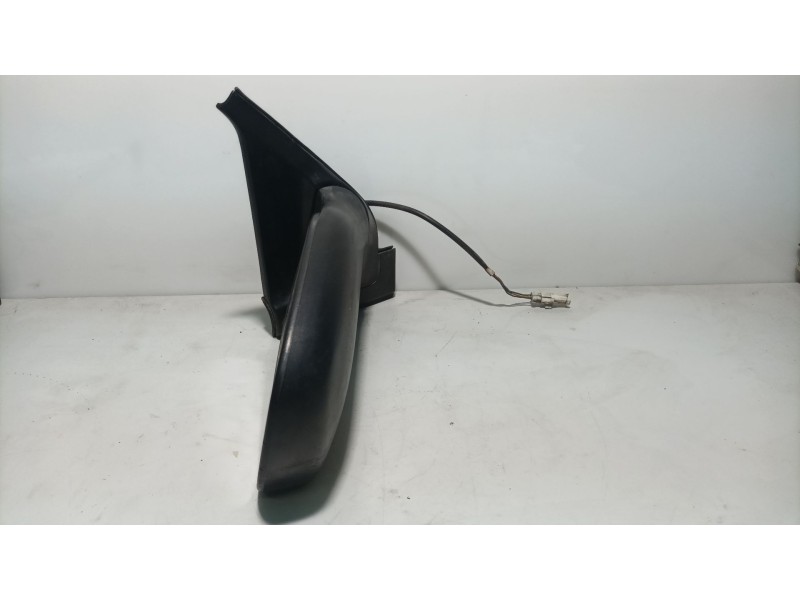 Recambio de retrovisor derecho para nissan serena (c23) 2.0 referencia OEM IAM   