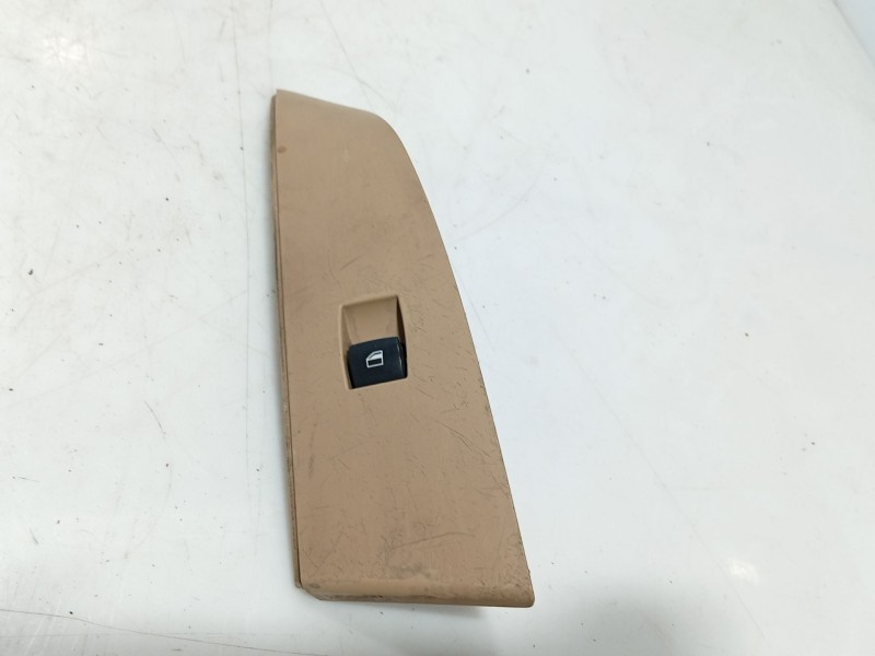 Recambio de mando elevalunas delantero derecho para bmw 5 (e60) 525 d referencia OEM IAM 61316951956  