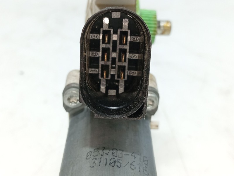 Recambio de motor elevalunas delantero izquierdo para bmw 5 (e60) 525 d referencia OEM IAM   