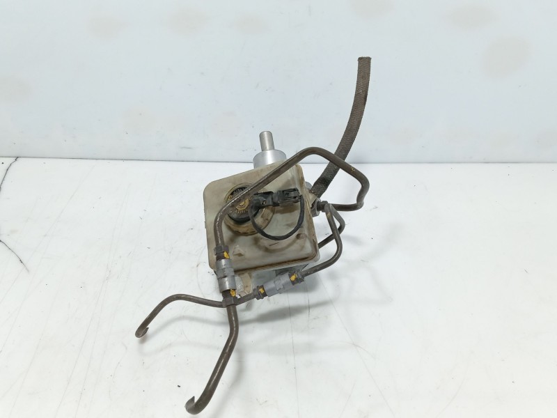 Recambio de bomba freno para bmw 5 (e60) 525 d referencia OEM IAM 34336786586  