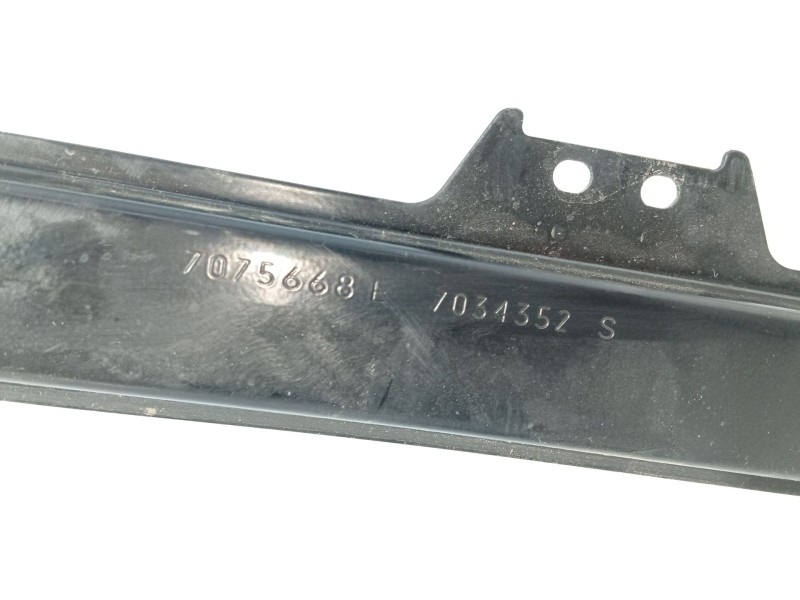 Recambio de elevalunas delantero derecho para bmw 5 (e60) 525 d referencia OEM IAM 51337184384  