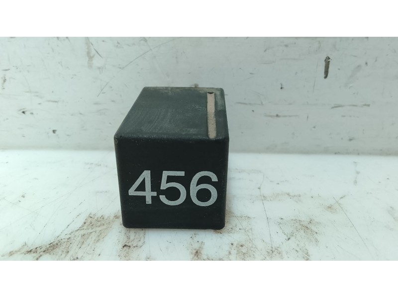 Recambio de rele para skoda superb i (3u4) 1.9 tdi referencia OEM IAM   