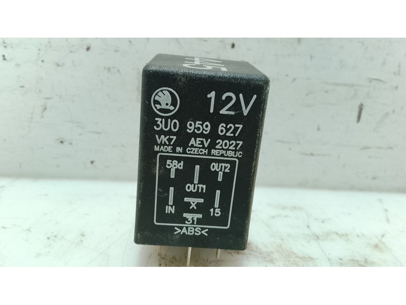 Recambio de rele para skoda superb i (3u4) 1.9 tdi referencia OEM IAM   