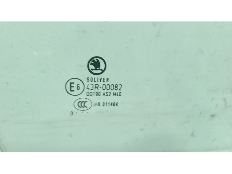 Recambio de luna delantera izquierda para skoda superb i (3u4) 1.9 tdi referencia OEM IAM 3U0845201  