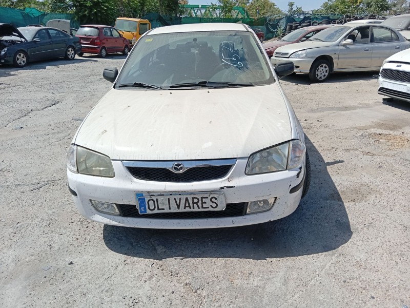 mazda 323 f vi hatchback (bj) del año 2004