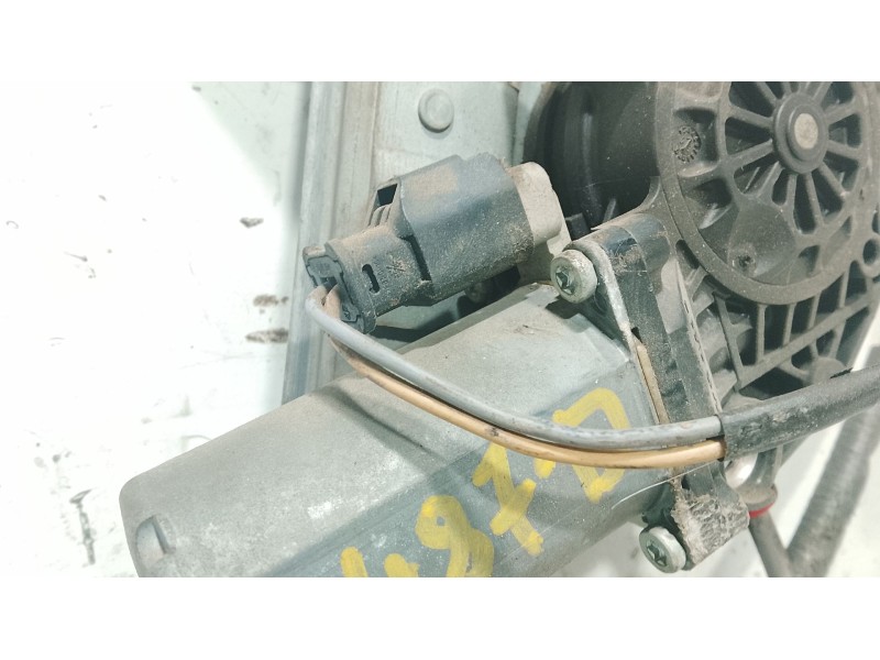 Recambio de elevalunas delantero derecho para peugeot 206+ (2l_, 2m_) 1.1 referencia OEM IAM 9222F8  