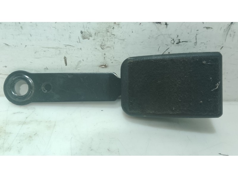 Recambio de anclaje cinturon delantero derecho para peugeot 206+ (2l_, 2m_) 1.1 referencia OEM IAM   