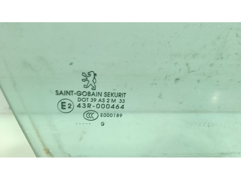 Recambio de luna delantera derecha para peugeot 206+ (2l_, 2m_) 1.1 referencia OEM IAM 9202F4  