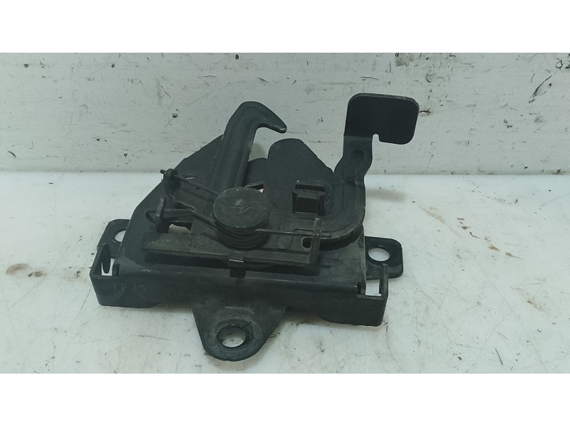Recambio de cerradura capot para hyundai i30 (fd) 1.6 crdi referencia OEM IAM 811302L000  