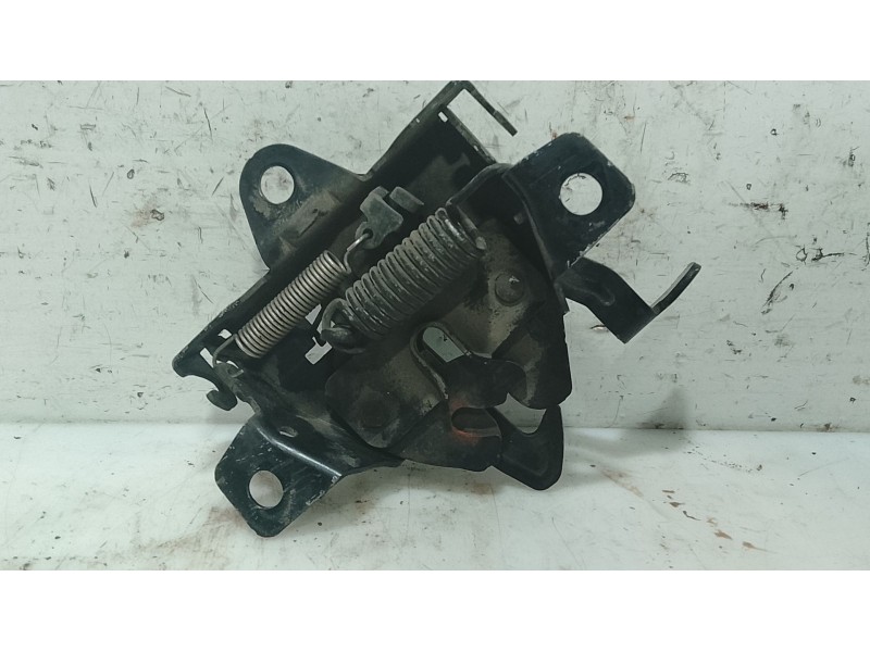 Recambio de cerradura capot para hyundai i30 (fd) 1.6 crdi referencia OEM IAM 811302L000  