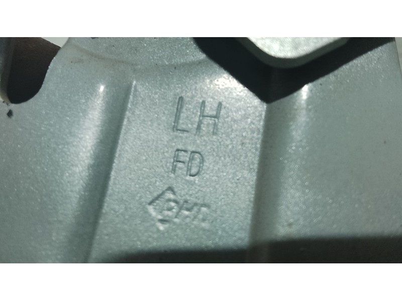 Recambio de bisagra capot para hyundai i30 (fd) 1.6 crdi referencia OEM IAM   