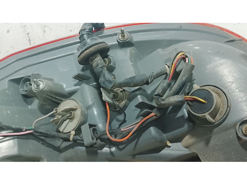 Recambio de piloto trasero izquierdo para hyundai i30 (fd) 1.6 crdi referencia OEM IAM 924012L010  