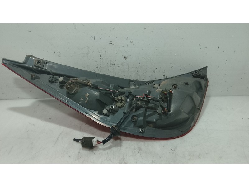 Recambio de piloto trasero derecho para hyundai i30 (fd) 1.6 crdi referencia OEM IAM 924022L010  