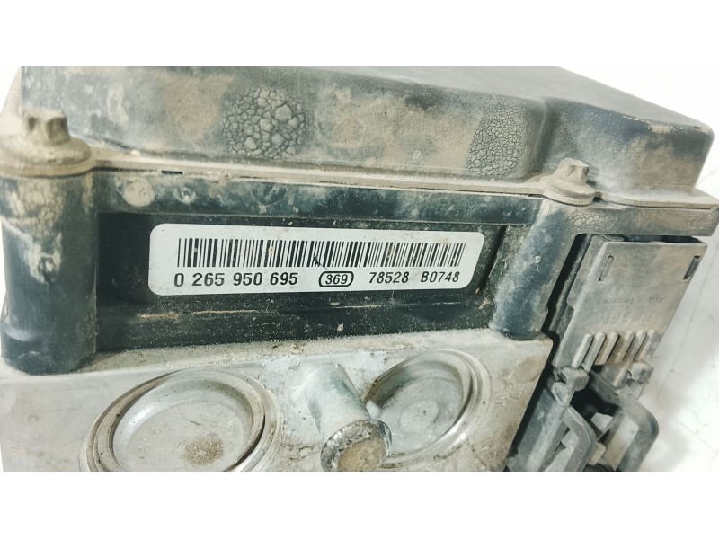 Recambio de abs para hyundai i30 (fd) 1.6 crdi referencia OEM IAM 589202L500  