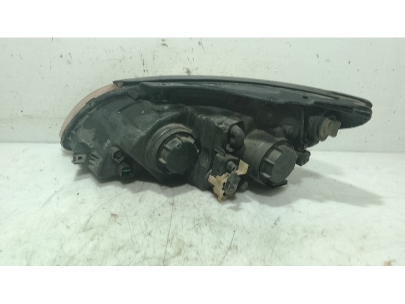 Recambio de faro derecho para hyundai i30 (fd) 1.6 crdi referencia OEM IAM 921022L020  