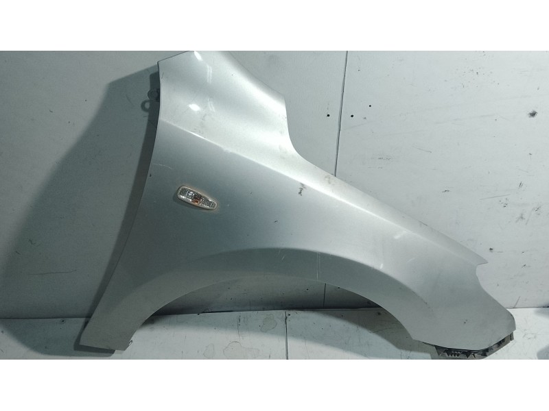 Recambio de aleta delantera derecha para hyundai i30 (fd) 1.6 crdi referencia OEM IAM 663212L030  