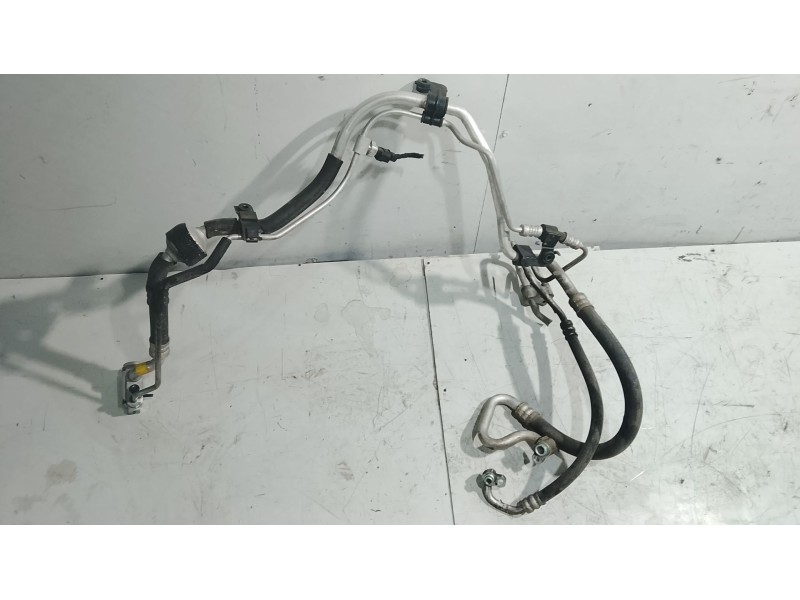 Recambio de tubo para hyundai i30 (fd) 1.6 crdi referencia OEM IAM   
