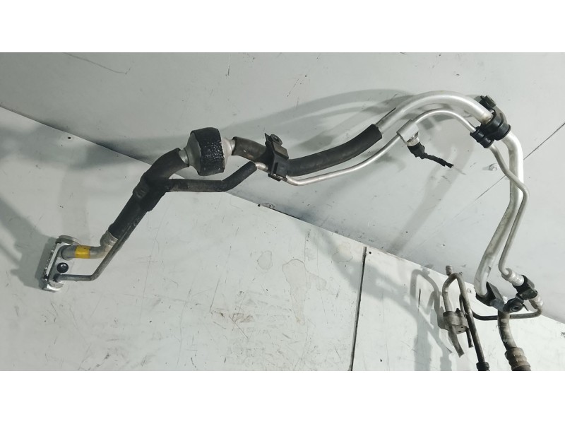 Recambio de tubo para hyundai i30 (fd) 1.6 crdi referencia OEM IAM   