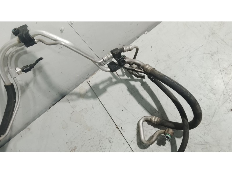 Recambio de tubo para hyundai i30 (fd) 1.6 crdi referencia OEM IAM   