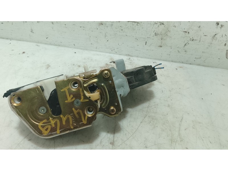 Recambio de cerradura puerta trasera izquierda para mitsubishi outlander (cu0w) 2.0 cat referencia OEM IAM   